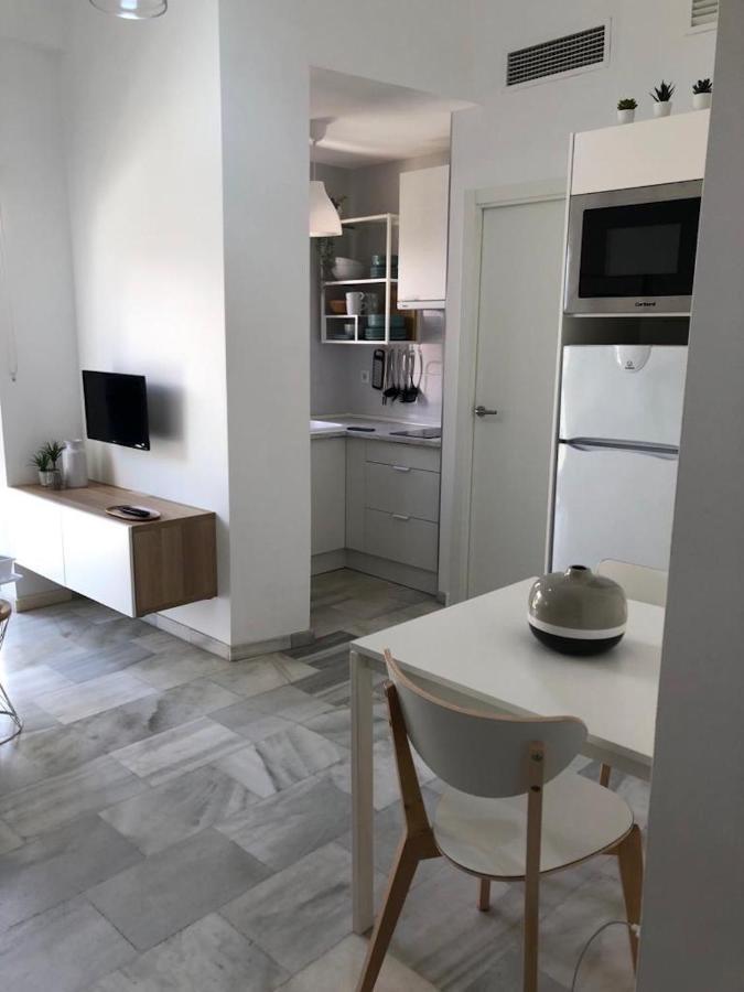 Holidays2Malaga Alta Street 1 Bedroom High Speed Wifi Bagian luar foto